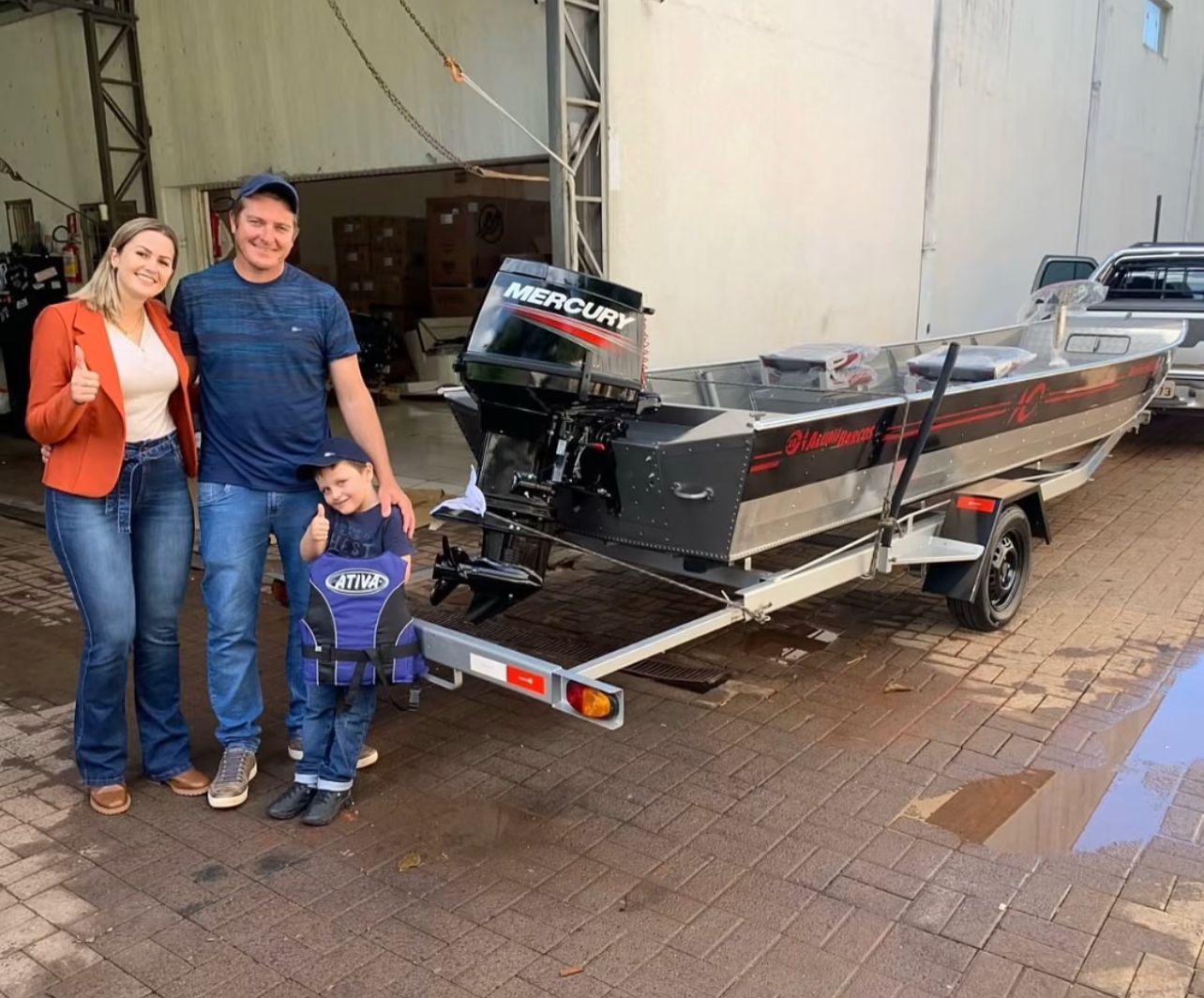 Barco GUI NAUTICA pronto para navegar